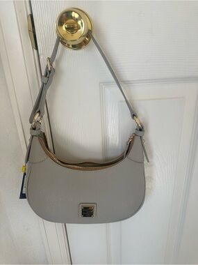 Dooney & Bourke Luca Shoulder Bag! NWT!